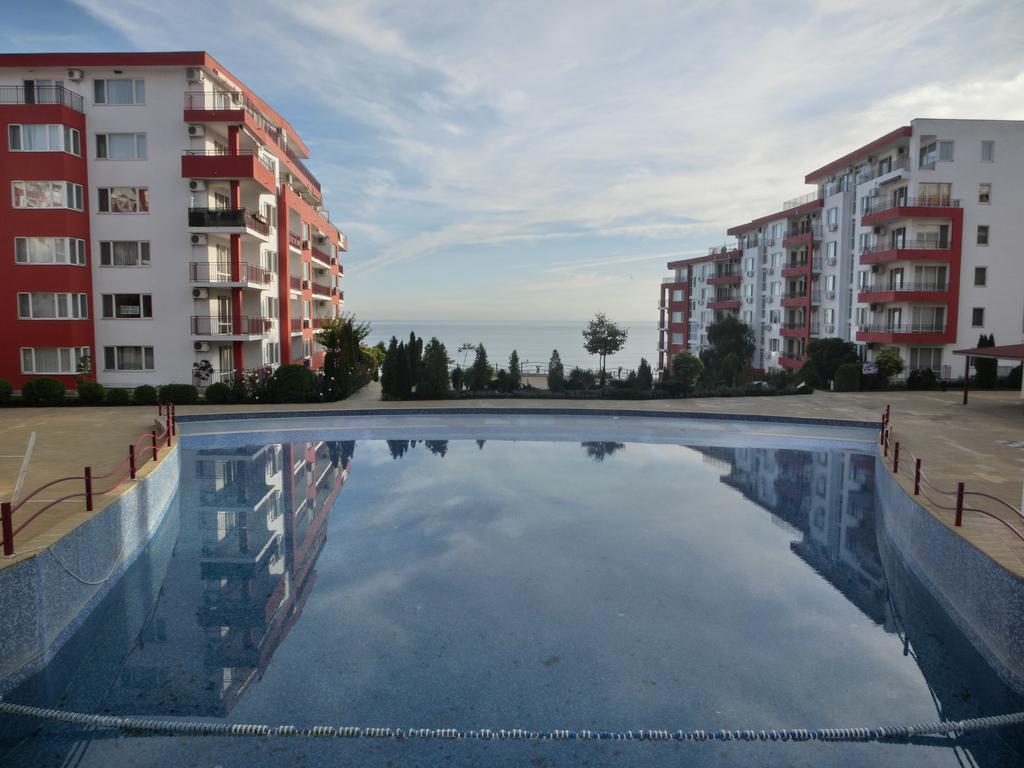 Apartment Panorama On Complex With Pools And Beach, Sveti Vlas Εξωτερικό φωτογραφία