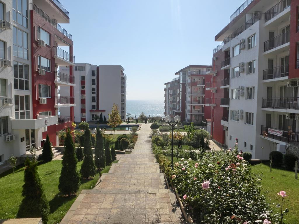 Apartment Panorama On Complex With Pools And Beach, Sveti Vlas Εξωτερικό φωτογραφία